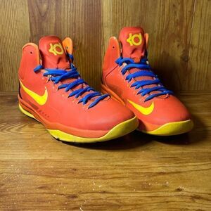 Nike KD V(gs) Boys Basketball Shoes size 7y Orange Yellow Blue Kevin Durant‎